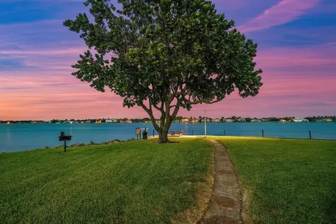 157 Yacht Club Way Hypoluxo FL 33462