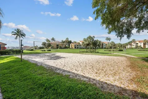 157 Yacht Club Way Hypoluxo FL 33462