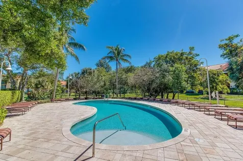 157 Yacht Club Way Hypoluxo FL 33462