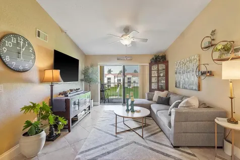 157 Yacht Club Way Hypoluxo FL 33462