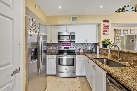 157 Yacht Club Way Hypoluxo FL 33462