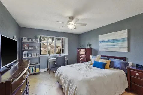 157 Yacht Club Way Hypoluxo FL 33462