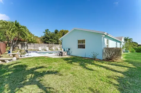 3421 Eastview Avenue West Palm Beach FL 33407