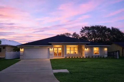 655 Sw Seagull Terrace Port Saint Lucie FL 34953