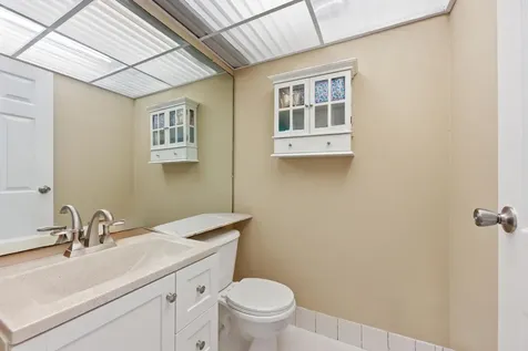 207 Saxony Delray Beach FL 33446