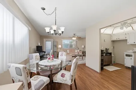 207 Saxony Delray Beach FL 33446