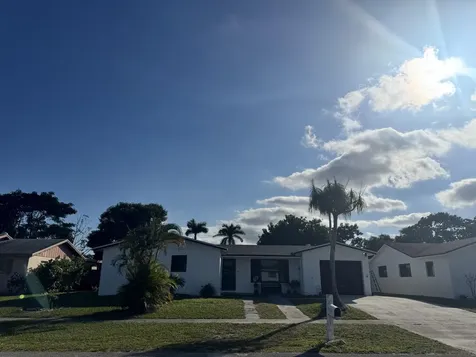 4170 Sussex Avenue Lake Worth FL 33461