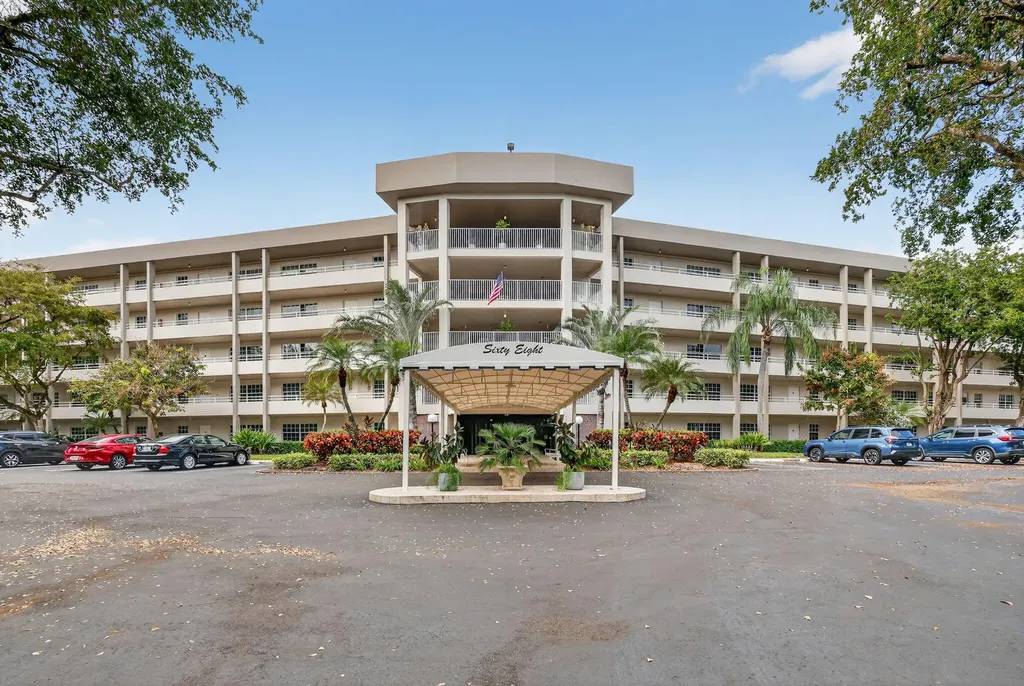 545 Oaks Lane Pompano Beach FL 33069