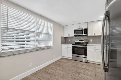 545 Oaks Lane Pompano Beach FL 33069