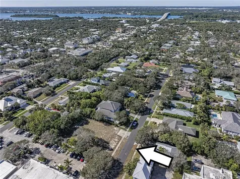 846 Banyan Road Vero Beach FL 32963