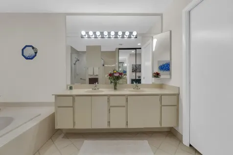 2855 Eagle Lane West Palm Beach FL 33409