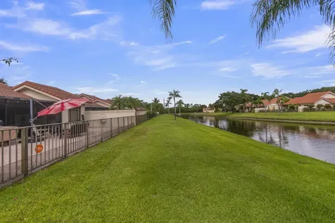 2855 Eagle Lane West Palm Beach FL 33409