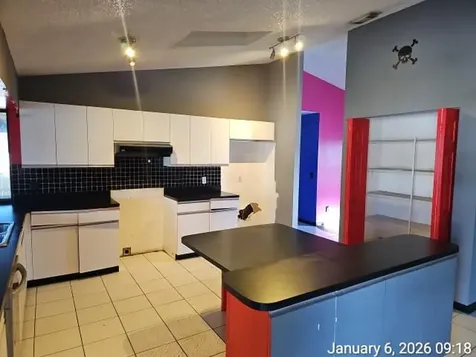 1994 Sw Guernsey Street Port Saint Lucie FL 34953