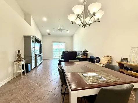 6525 Oxford Circle Vero Beach FL 32966