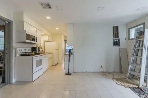 945 Miner Road Lake Worth FL 33462