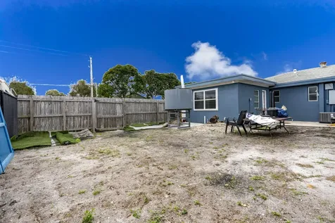 945 Miner Road Lake Worth FL 33462