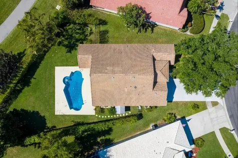 1304 Lake Breeze Drive Wellington FL 33414
