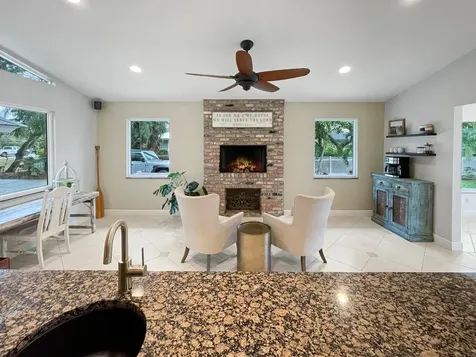 2521 Sw Racquet Club Drive Palm City FL 34990