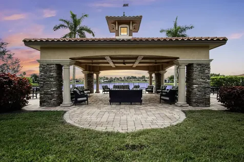 12407 Sw Weeping Willow Avenue Port Saint Lucie FL 34987