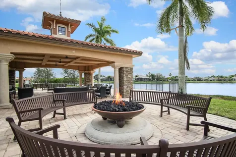 12407 Sw Weeping Willow Avenue Port Saint Lucie FL 34987