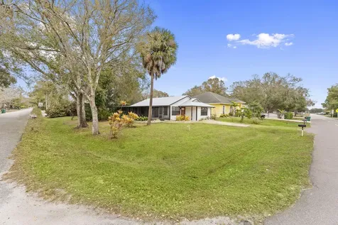 3585 Se 8th Street Okeechobee FL 34974