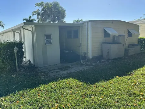 8435 E Club Road Boca Raton FL 33433