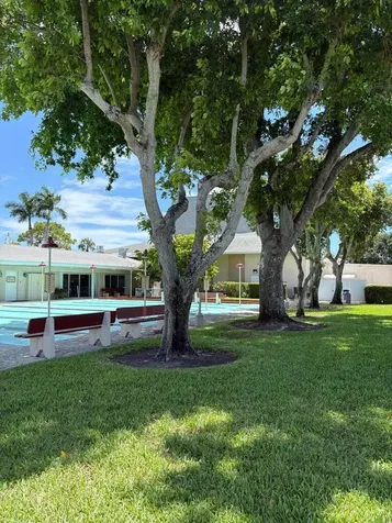 2770 S Garden Drive Lake Worth FL 33461