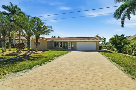 1636 Se 39th Street Cape Coral FL 33904