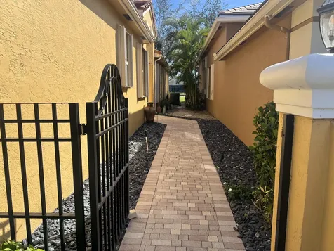 4194 Imperial Isle Drive Lake Worth FL 33449