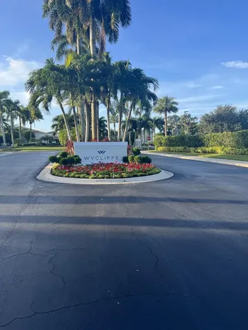 4194 Imperial Isle Drive Lake Worth FL 33449