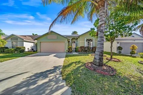 113 Cypress Lane Royal Palm Beach FL 33411