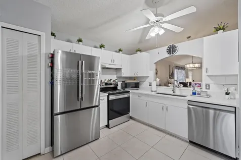 649 Nw San Remo Circle Port Saint Lucie FL 34986
