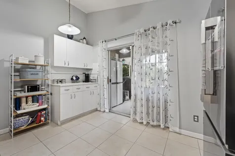 649 Nw San Remo Circle Port Saint Lucie FL 34986