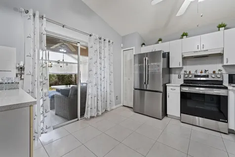 649 Nw San Remo Circle Port Saint Lucie FL 34986