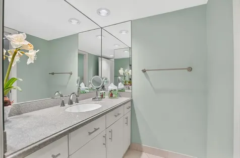 5080 N Ocean Drive Singer Island FL 33404
