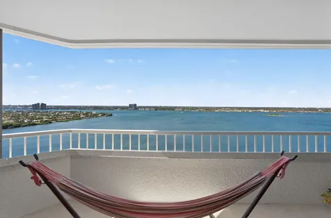 5080 N Ocean Drive Singer Island FL 33404