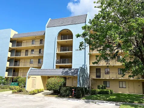 2828 Tennis Club Drive West Palm Beach FL 33417