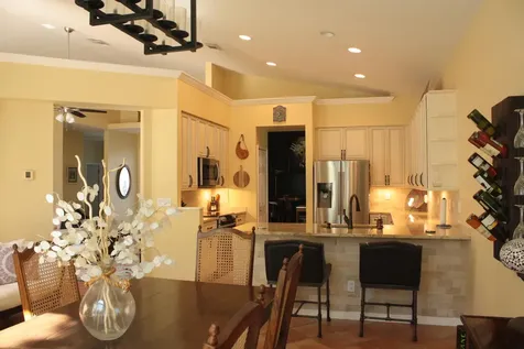 639 Sw Lake Charles Circle Port Saint Lucie FL 34986