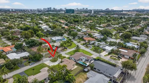 5511 Ne 18th Terrace Fort Lauderdale FL 33308