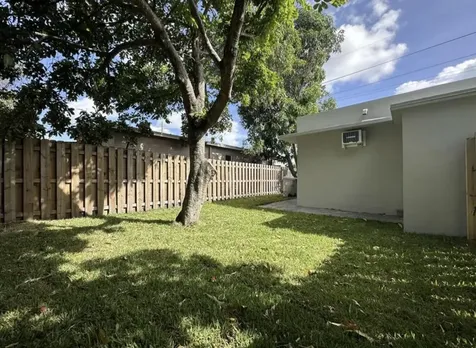 707 NW 3rd Avenue Pompano Beach FL 33060