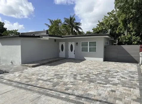 707 NW 3rd Avenue Pompano Beach FL 33060