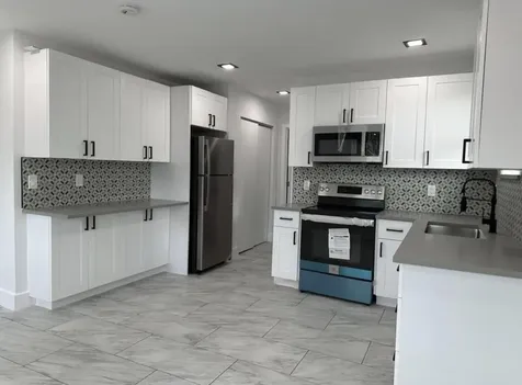 707 NW 3rd Avenue Pompano Beach FL 33060