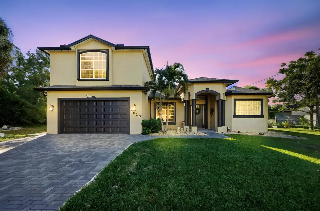 3820 Sw Cheribon Street Port Saint Lucie FL 34953