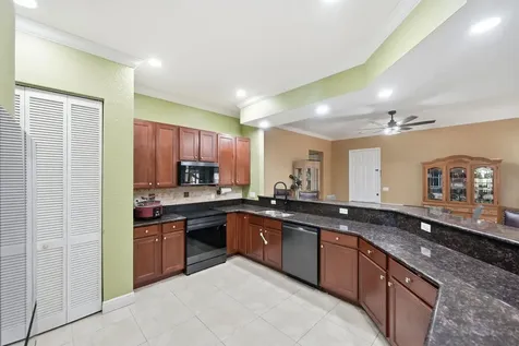 3820 Sw Cheribon Street Port Saint Lucie FL 34953