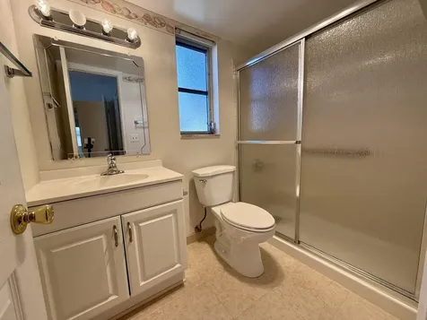 189 Stratford N West Palm Beach FL 33417