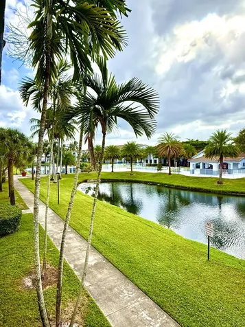 2600 S University Drive Davie FL 33328