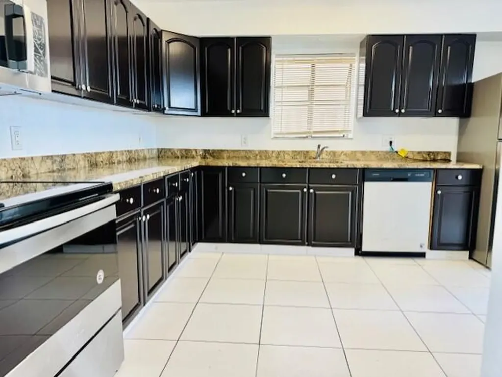 6008 Strawberry Fields Way Lake Worth FL 33463