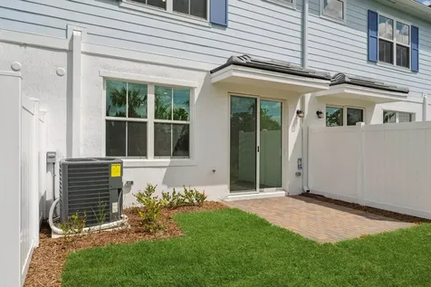188 Se Birch Terrace Stuart FL 34997