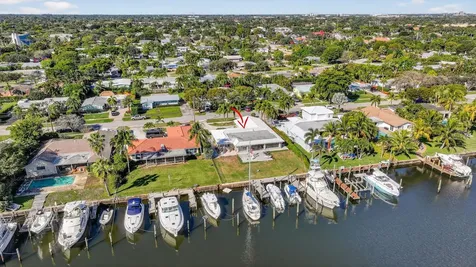 752 Lagoon Drive North Palm Beach FL 33408