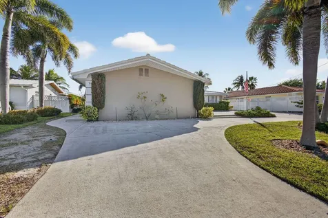 752 Lagoon Drive North Palm Beach FL 33408